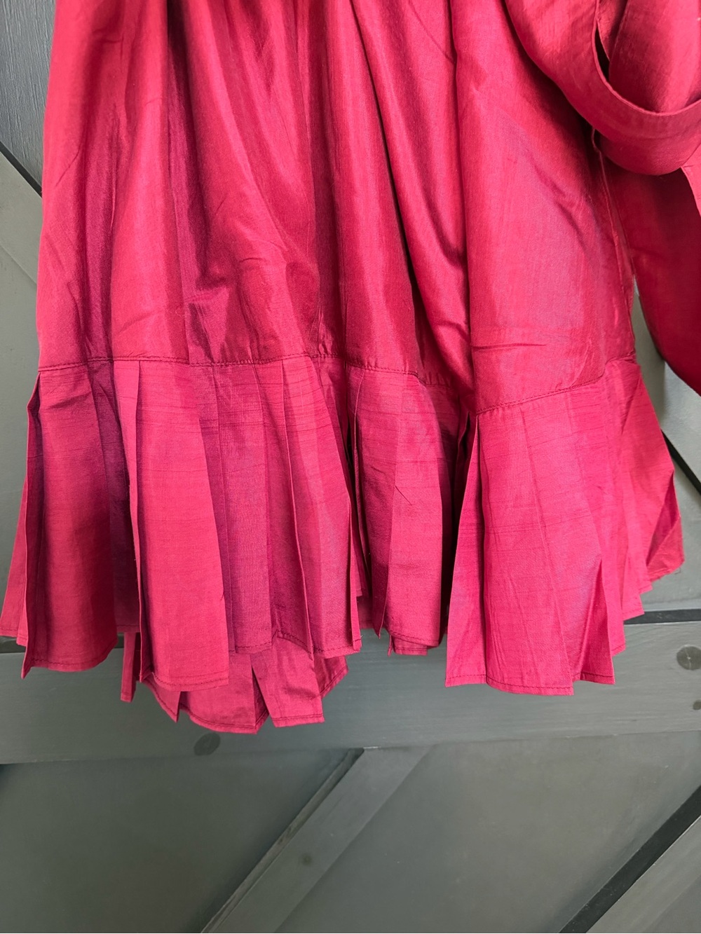 Sue Sartor Pleated Sleeveless Flounce Mini Dress in Burgundy Silk Taffeta, XL - Picture 5 of 9
